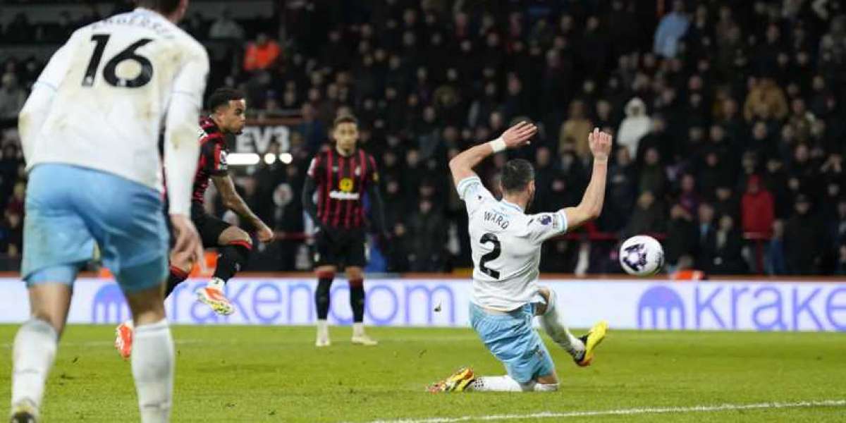 Kluiverts später Treffer bringt Bournemouth einen 1:0-Sieg gegen Crystal Palace